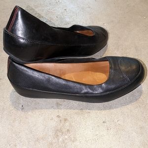 Fitflops black flats